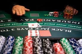 Live dealer studio setup at dubaislot login with multiple camera angles and professional lighting